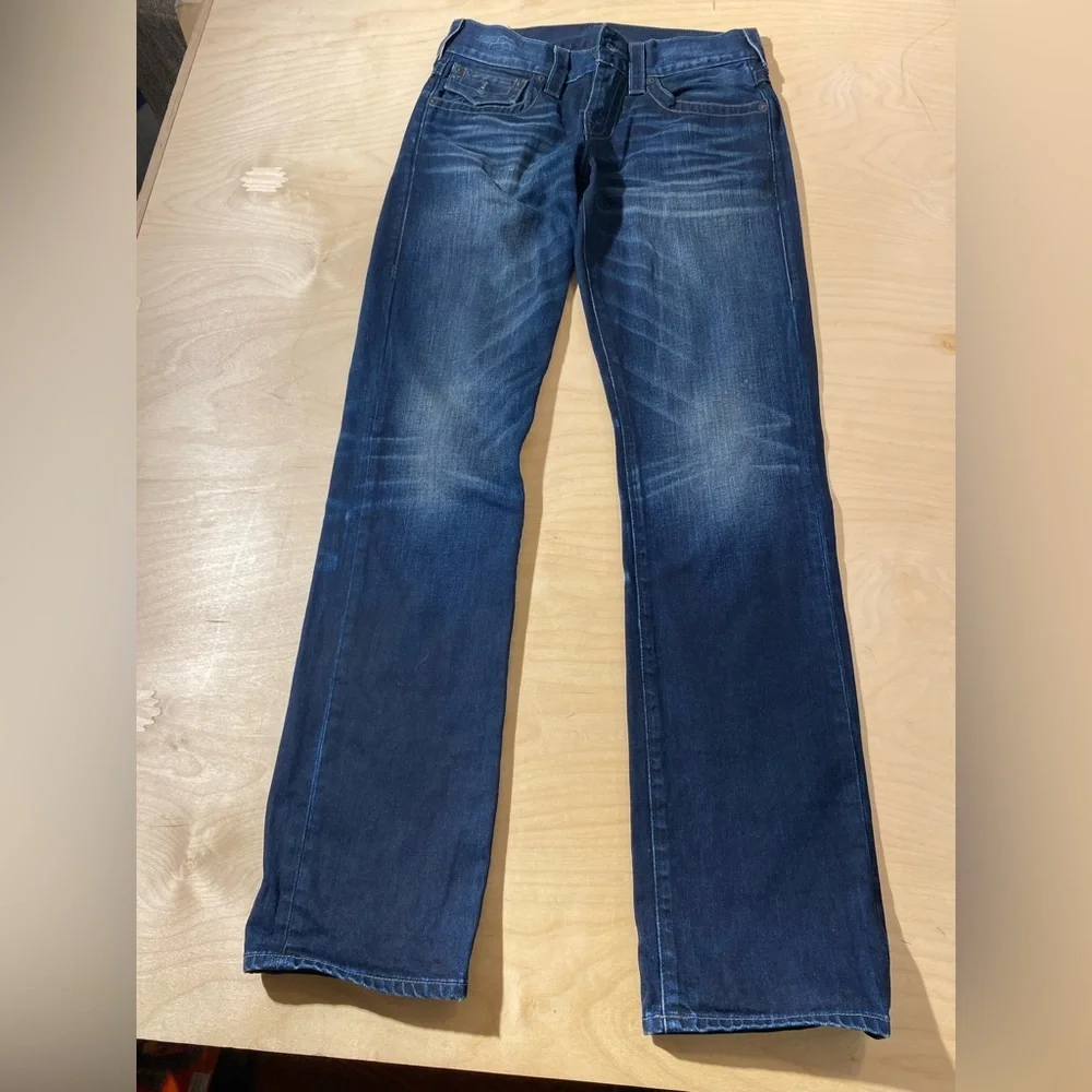 True Religion Ricky Relaxed Straight Jeans size 28 x 33 (LQ)